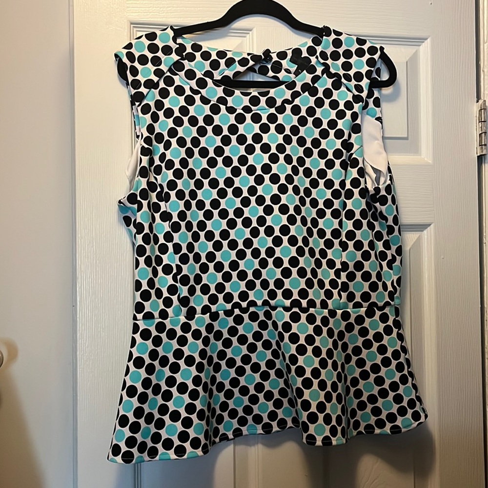 Poplin sleeveless top